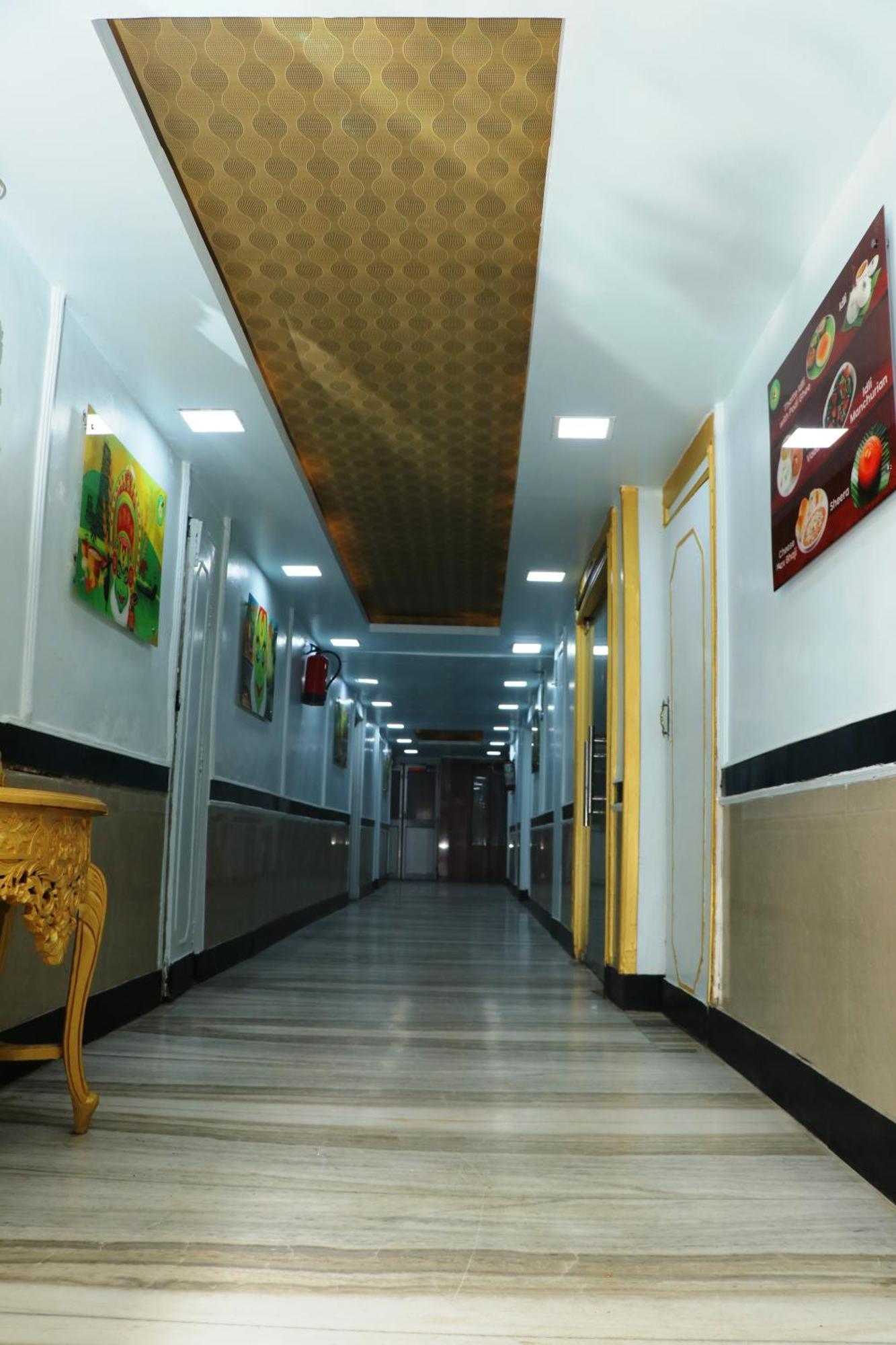 Hotel Samrat International Patna  Zewnętrze zdjęcie
