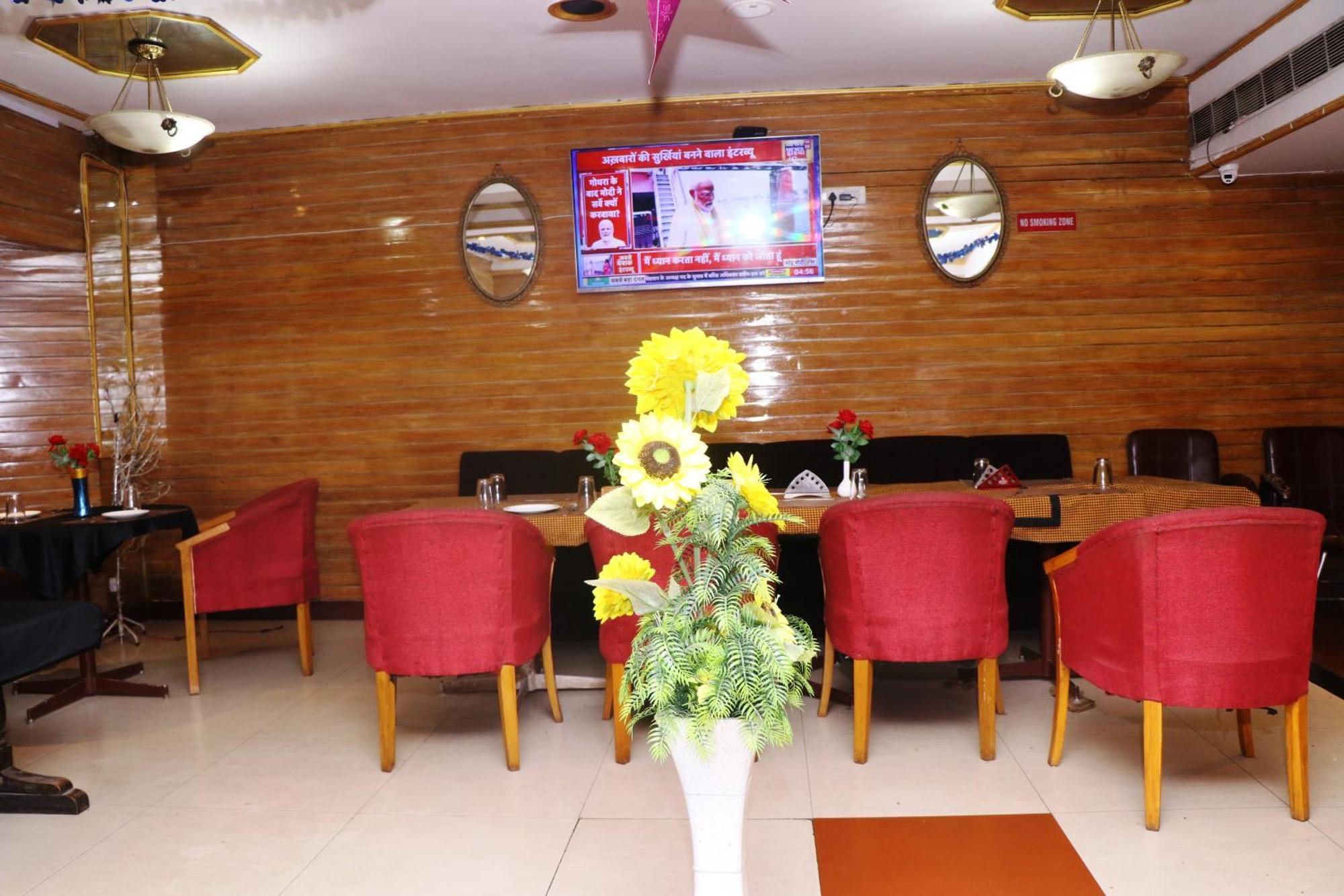 Hotel Samrat International Patna  Zewnętrze zdjęcie