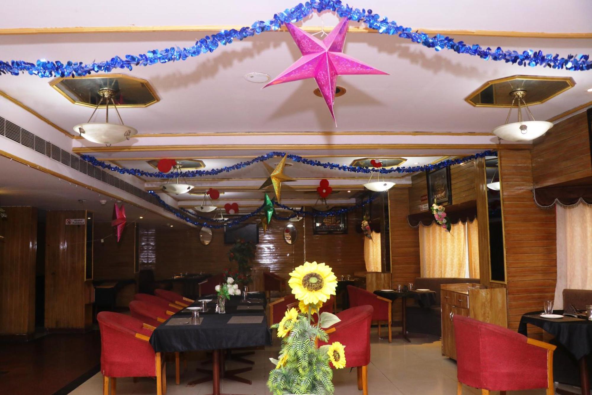 Hotel Samrat International Patna  Zewnętrze zdjęcie