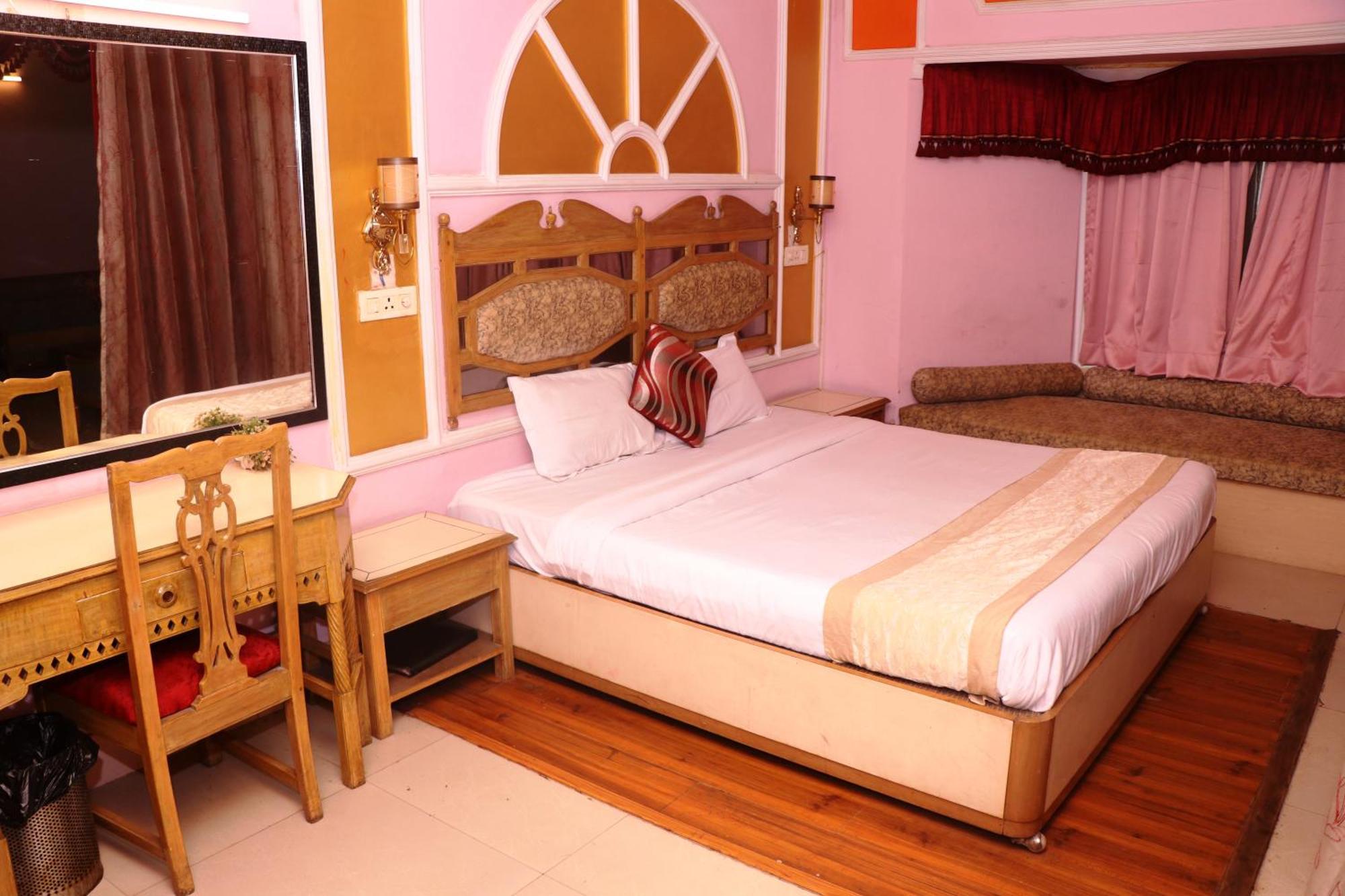 Hotel Samrat International Patna  Zewnętrze zdjęcie